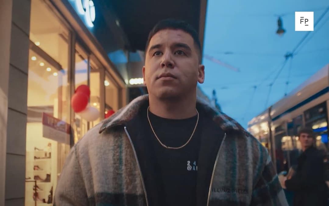 De exclusieve docu van Filling Pieces