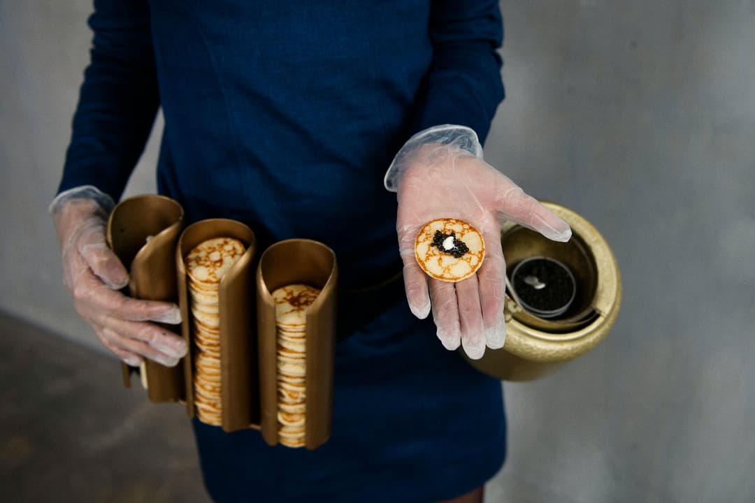Champagne en kaviaar van Meisjes met Smaak